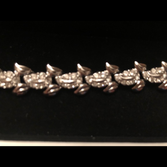 Swarovski bracelet - Picture 2 of 3